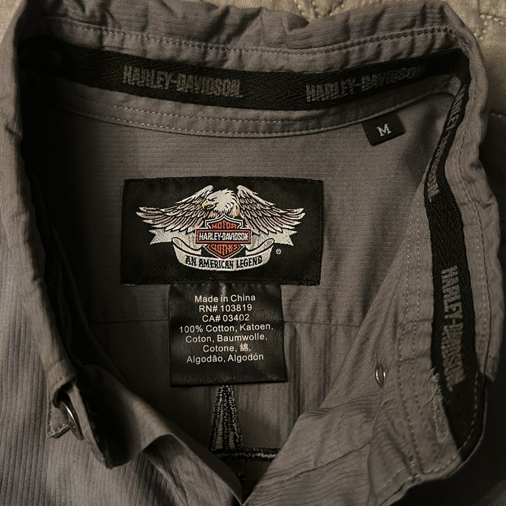 Harley Davidson Embroidered Shirt - Picture 6 of 6